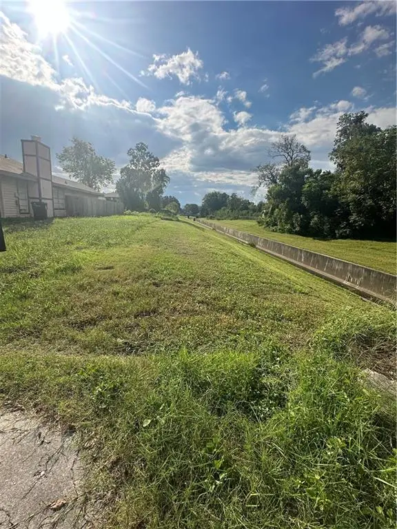 1325201 Wall Boulevard, New Orleans, LA 70114 - Image #2