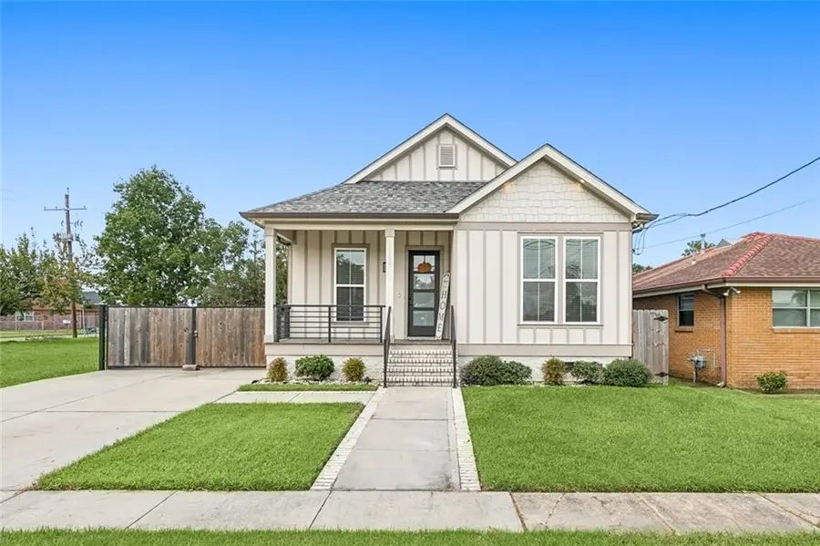 2104 Aycock Street, Arabi, LA 70032 - #2