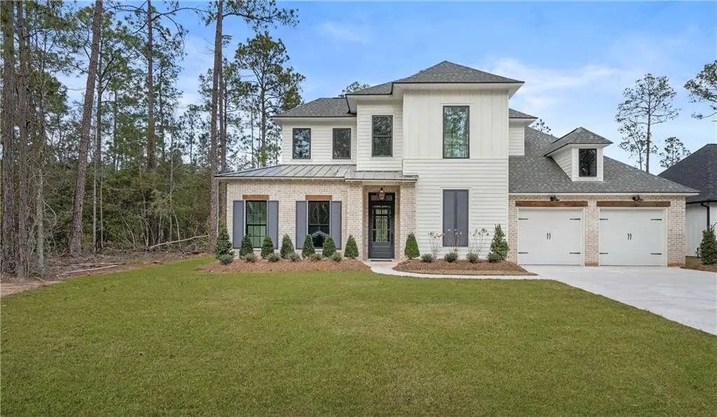 208 Chateau Papillion, Mandeville, LA 70448 - Image #1