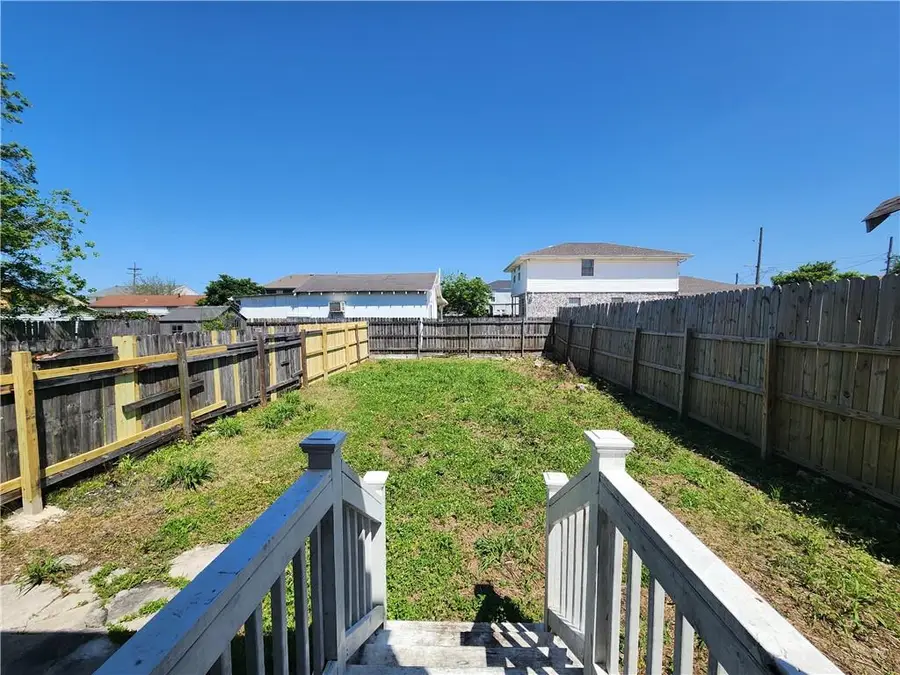 2215 Mandeville Street, New Orleans, LA 70117 - Image #3