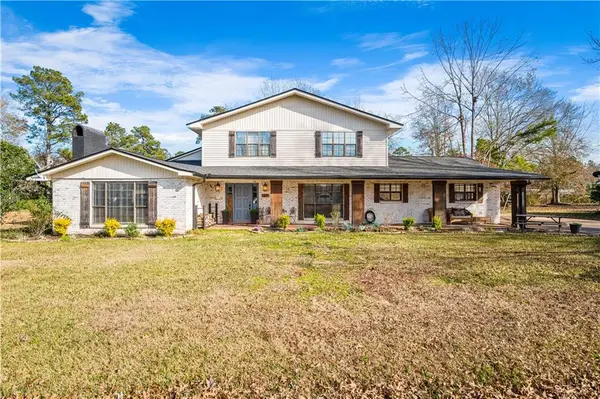 1129 Holloman Street, Olla, LA 71465