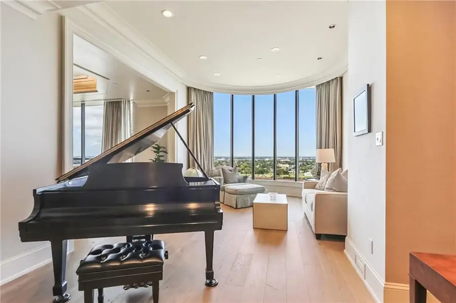 600 Port Of New Orleans Place #15F, New Orleans, LA 70130 - Image #3