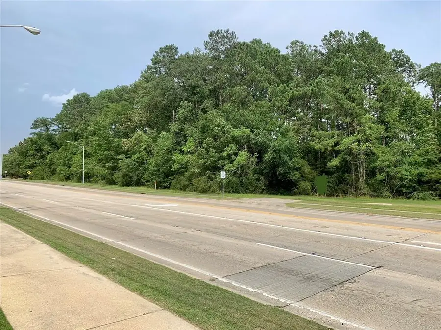 950 Robert Boulevard, Slidell, LA 70458 - #3