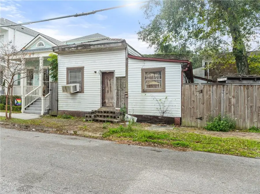 2500 Saint Thomas Street, New Orleans, LA 70130 - Image #2