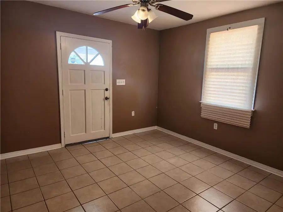 4401 Eastview Drive, New Orleans, LA 70126 - Image #2