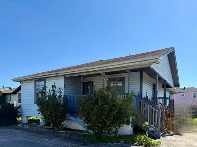 2340 Rex Place, New Orleans, LA 70125 - Image #1