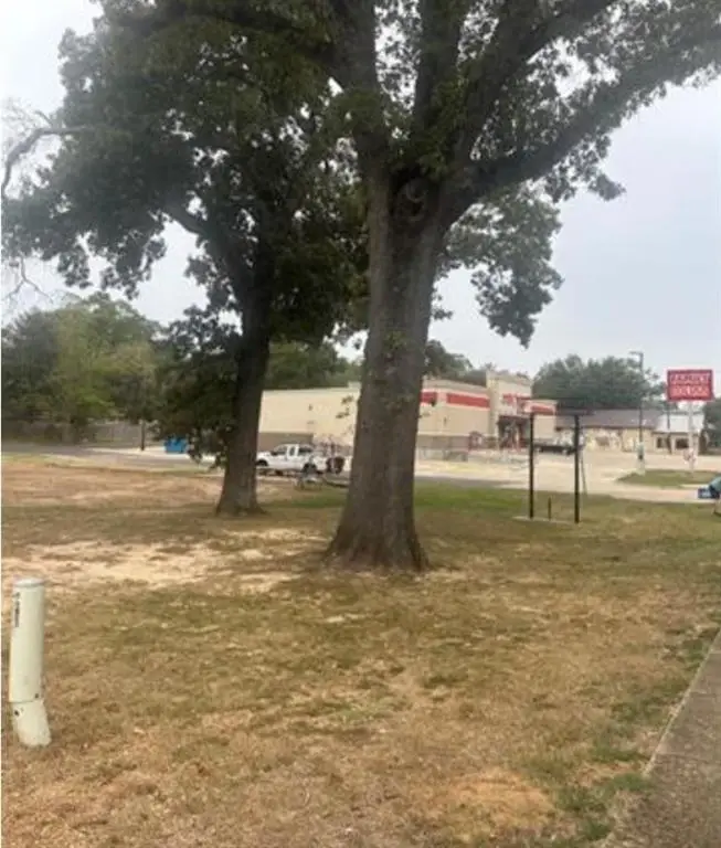 8032 Ridge Street, Pollock, LA 71467 - Image #1