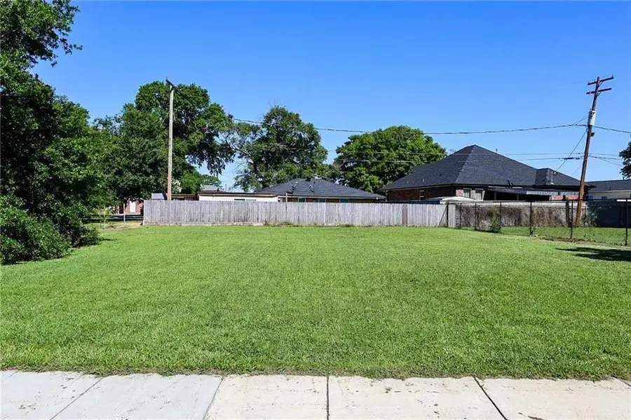 50 Packenham Avenue, Chalmette, LA 70043 - Image #2