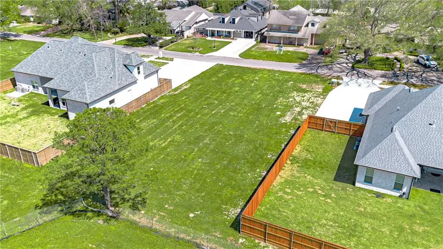 98 Colonial Club Drive, Harahan, LA 70123 - Image #3