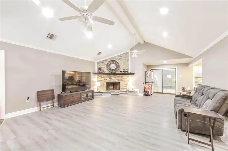 208 Chantilly Drive Drive, Houma, LA 70360 - Image #2