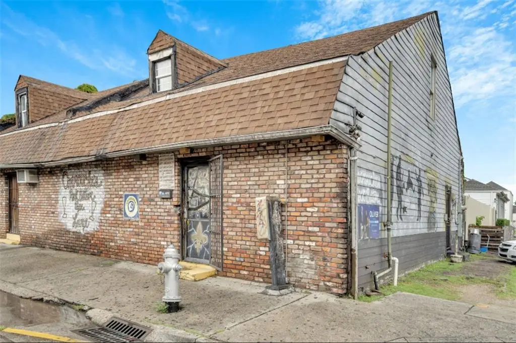 3801 Tchoupitoulas Street, New Orleans, LA 70115 - Image #1