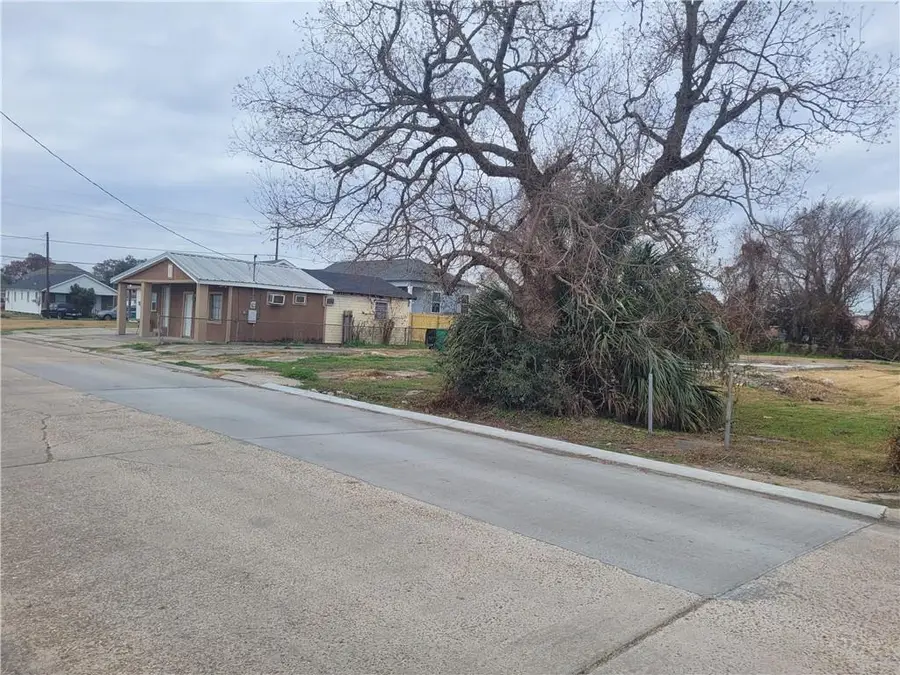 701, 705, 709 21st Street, Gretna, LA 70053 - Image #2