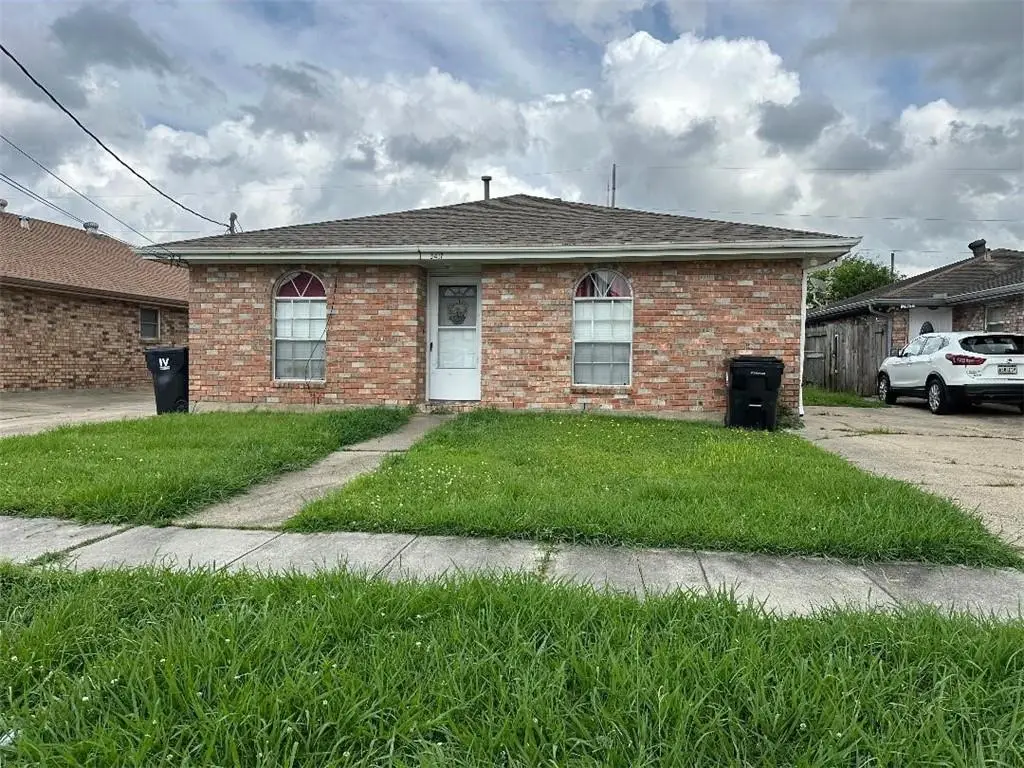 3417 Shangri La Drive, Chalmette, LA 70043 - Image #1