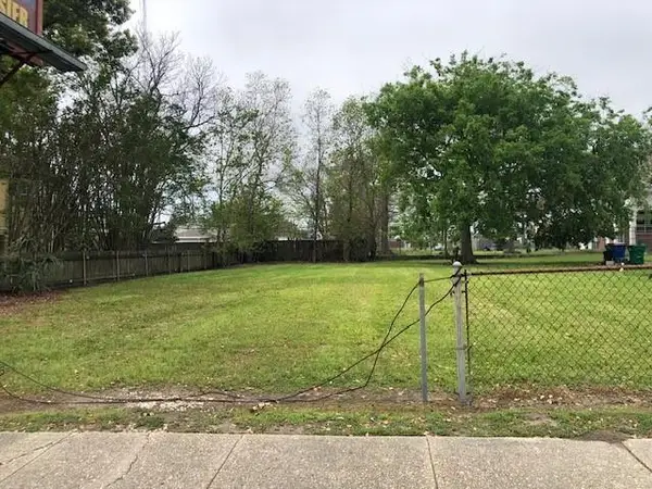 1723 Franklin Avenue, Gretna, LA 70053