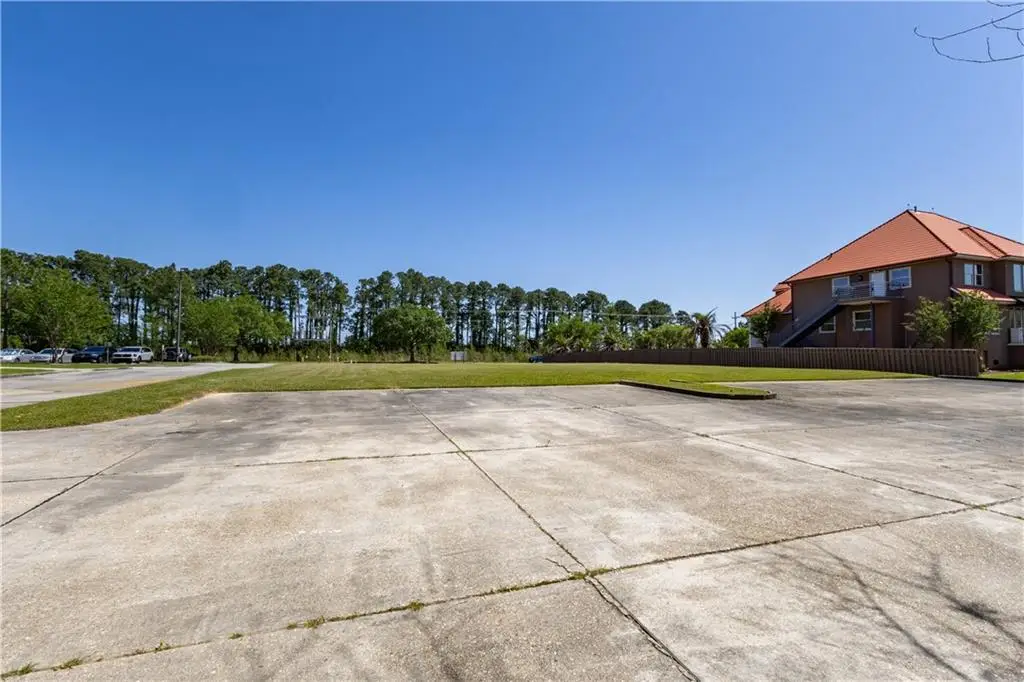 680 Oak Harbor Boulevard, Slidell, LA 70458 - Image #1