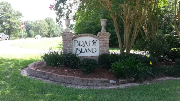 6 River Cypress Lane, Madisonville, LA 70447