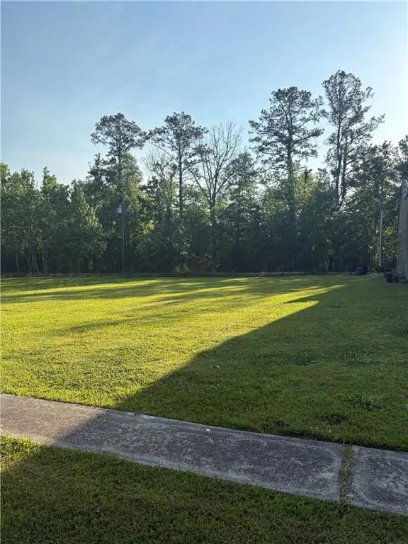 Lot 7 Northwest Railroad Avenue, Ponchatoula, LA 70454