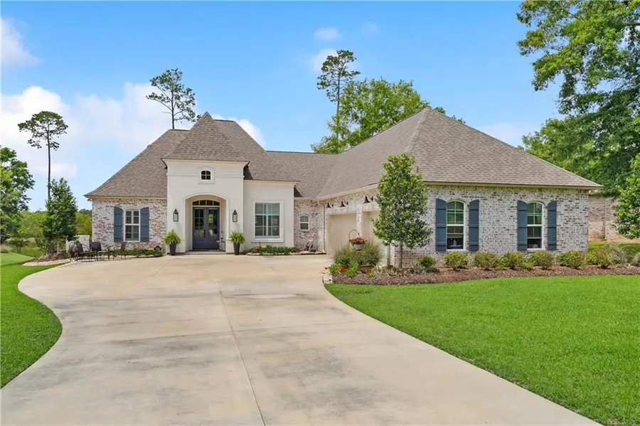 736 Plantation Drive, Abita Springs, LA 70420 - Image #2