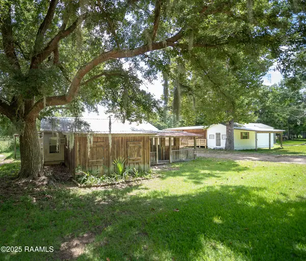 138 Oakside Lane, Port Barre, LA 70577