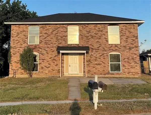 5227-5229 Cannes Street, New Orleans, LA 70129