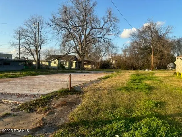426 W Landry Street, Opelousas, LA 70570 - #3