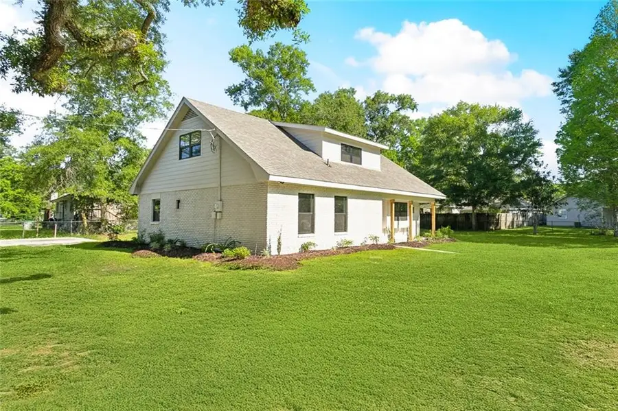 2004 Bluebird Street, Slidell, LA 70460 - Image #2