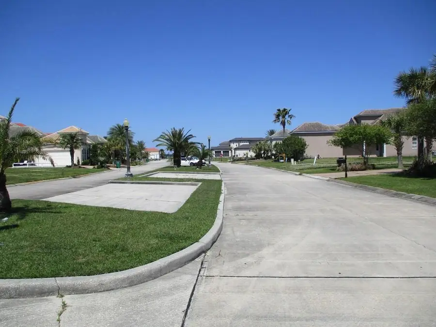 1045/1051 S Marina Villa Drive, Slidell, LA 70461 - Image #3