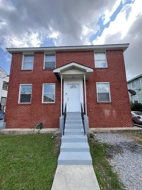 6223 Wainwright Drive, New Orleans, LA 70122