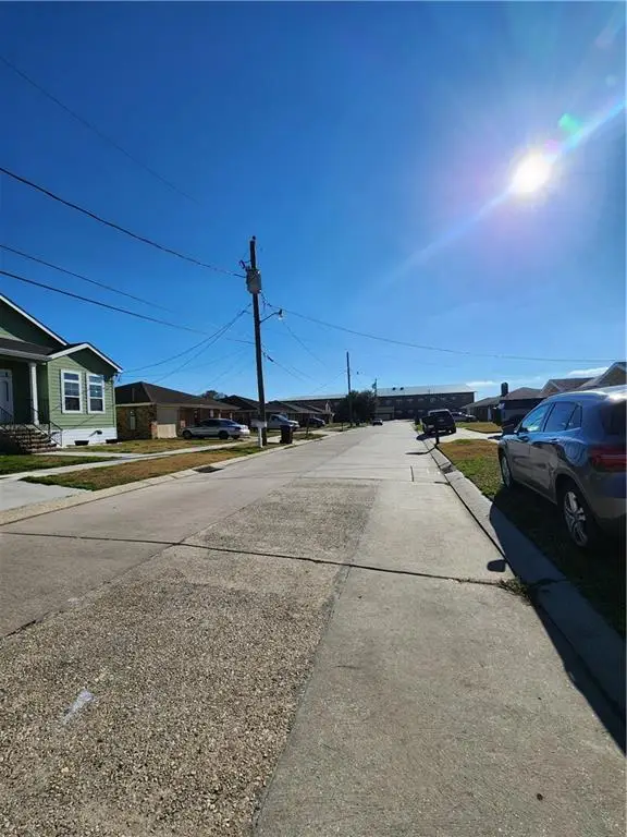 3220 Charles Court, Chalmette, LA 70043 - #2