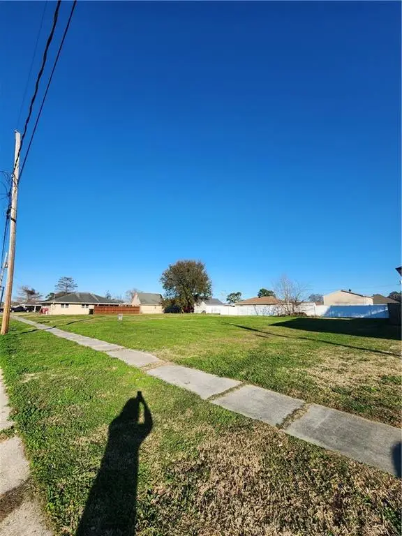 3013 Lyndell Drive, Chalmette, LA 70043 - Image #1
