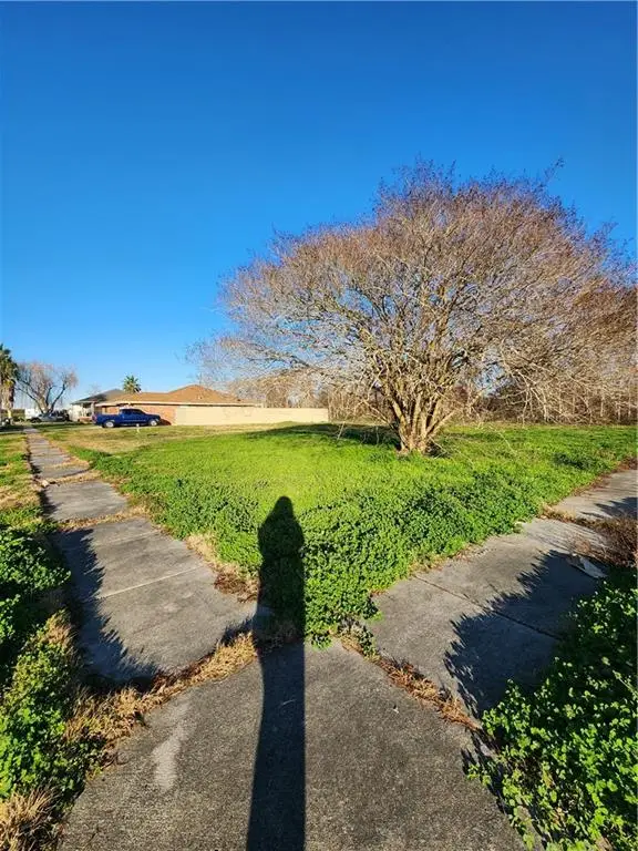 709 Ellen Drive, Chalmette, LA 70043 - #1