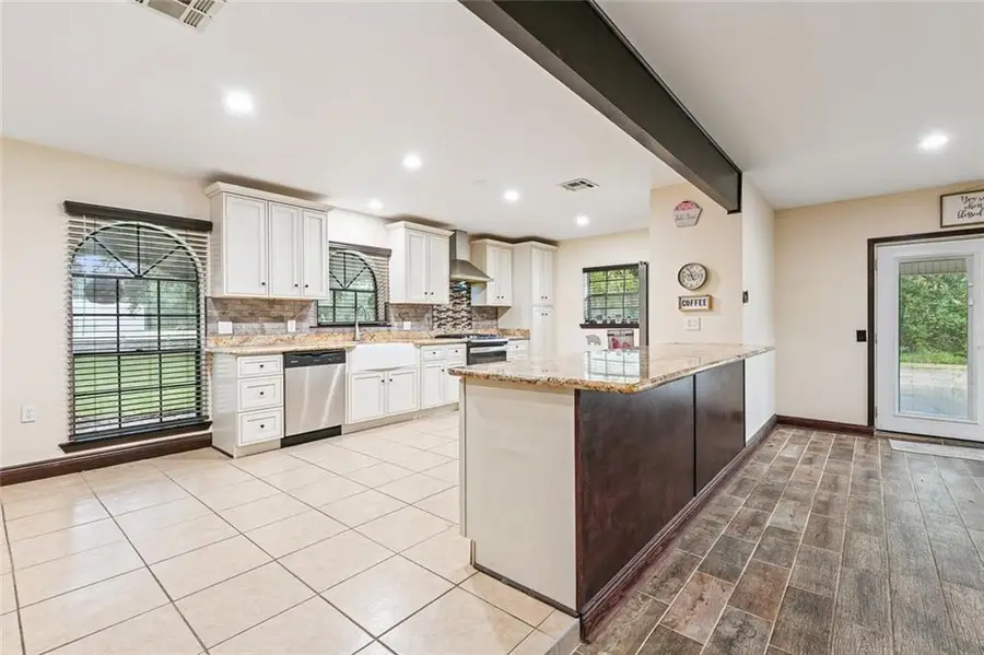 13155 Highway 23, Belle Chasse, LA 70037 - Image #3