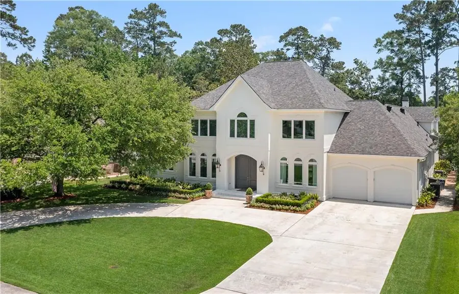 139 Fontainbleau Drive, Mandeville, LA 70471 - Image #2