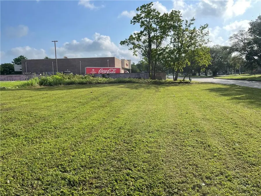 5701 Louis Prima Drive, New Orleans, LA 70128 - Image #3