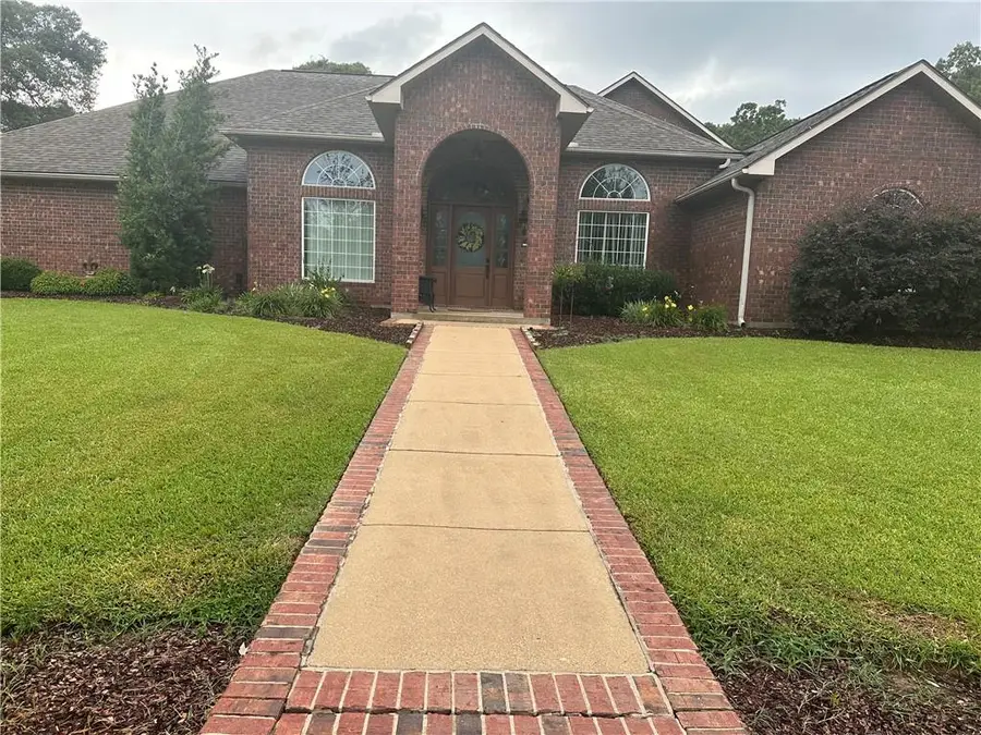 8058 Champions Way, Pineville, LA 71360 - Image #2