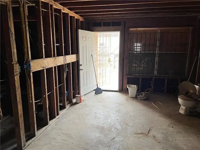 4837 39 Burgundy Street, New Orleans, LA 70117 - Image #2