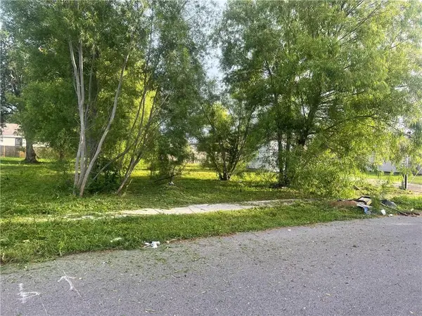 8022 Leeds Street, New Orleans, LA 70126