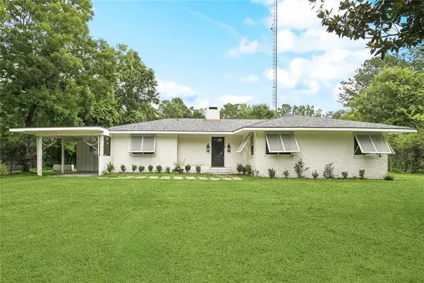 28231 Stanga Lane, Ponchatoula, LA 70454