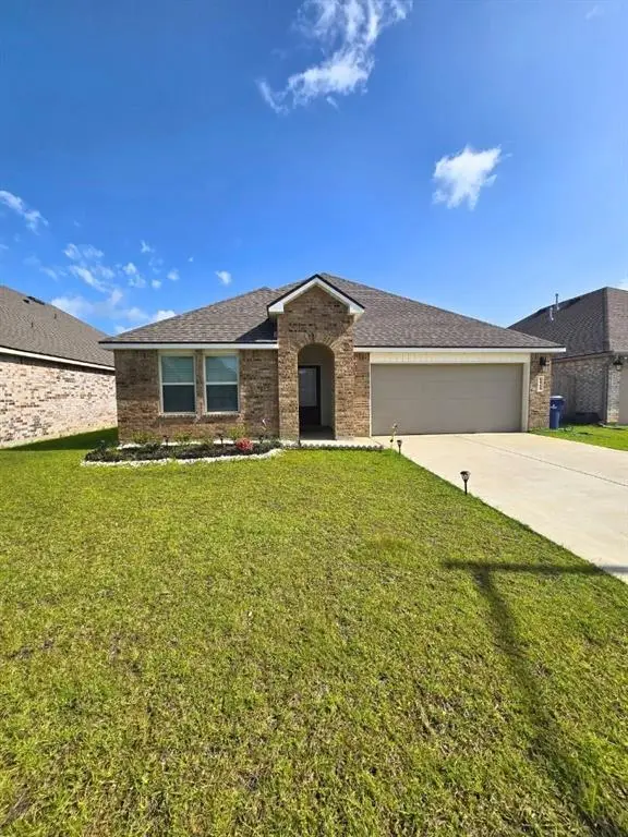 8060 Olde Town Court, Alexandria, LA 71303