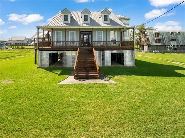 30 Clinton Drive, New Orleans, LA 70129