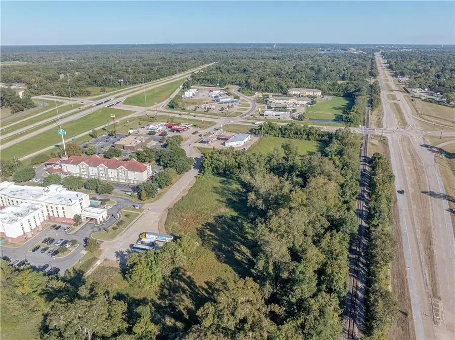 6109-6117-6125 West Calhoun Drive, Alexandria, LA 71303 - #2
