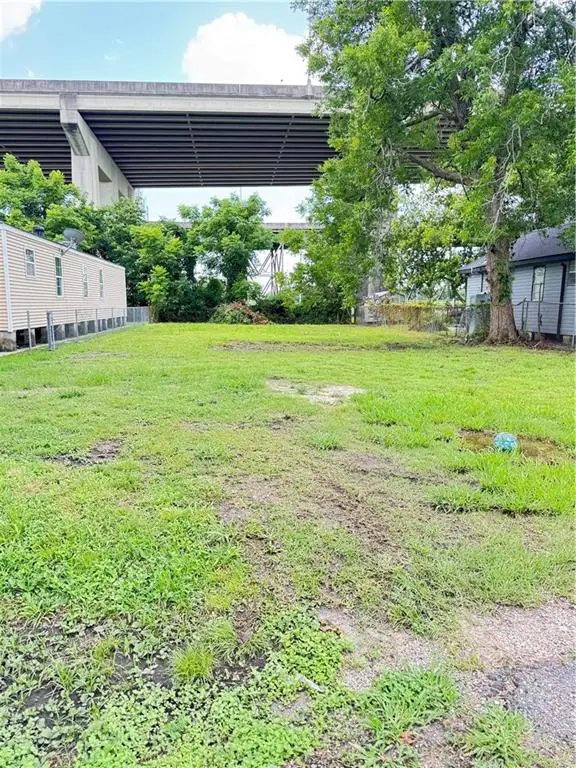 1313 Lawrence Street, New Orleans, LA 70114 - Image #1