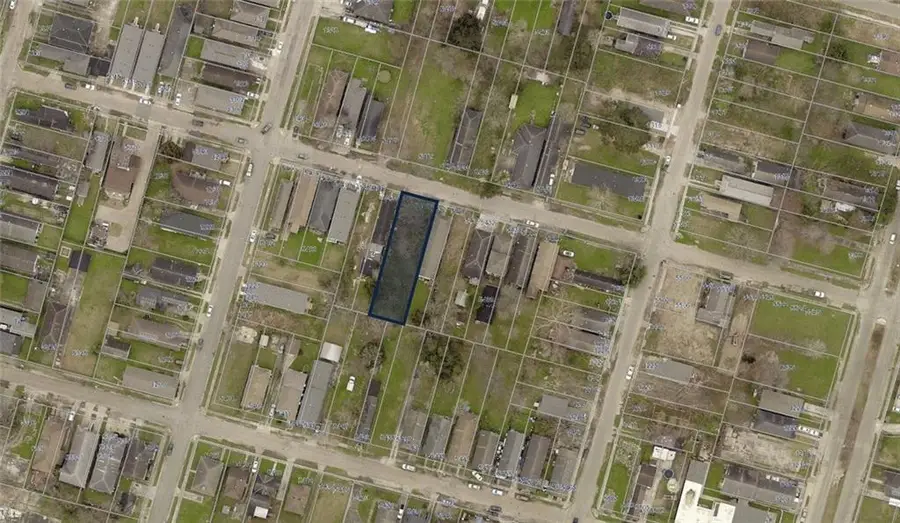 5418 Urquhart Street, New Orleans, LA 70117 - Image #2