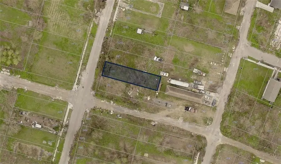 2605 Charbonnet Street, New Orleans, LA 70117 - Image #2