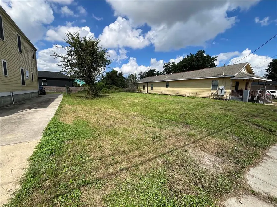 1316 Gordon Street, New Orleans, LA 70117 - Image #2