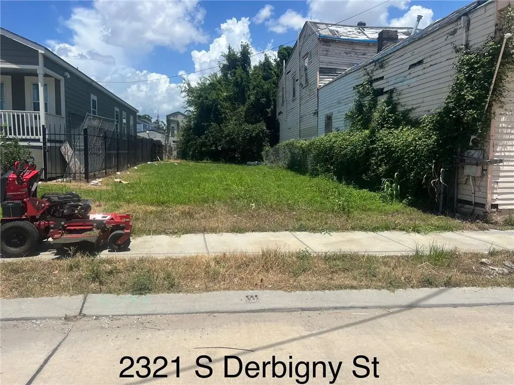 2321 S Derbigny Street, New Orleans, LA 70125 - Image #1