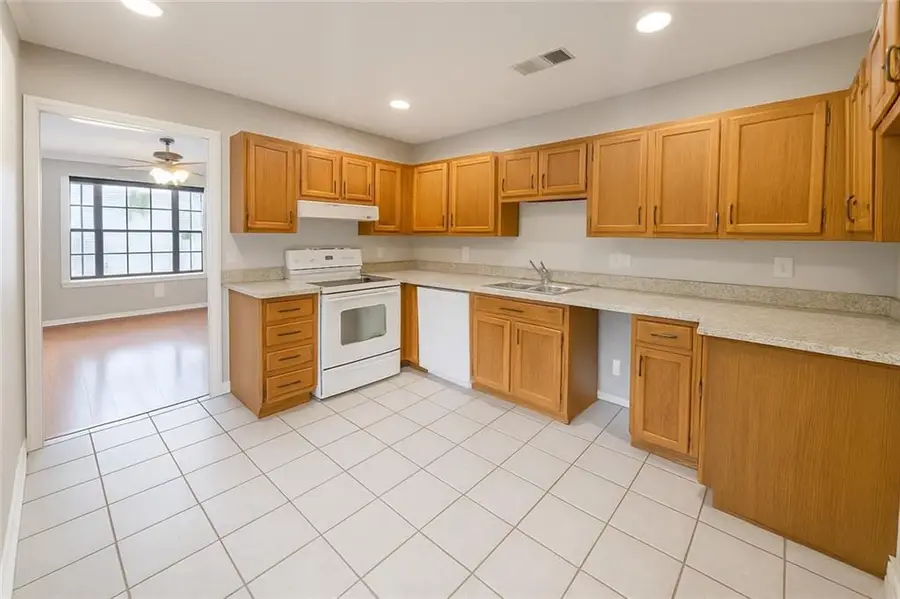 302 Ormond Meadows Drive #A, Destrehan, LA 70047 - Image #3