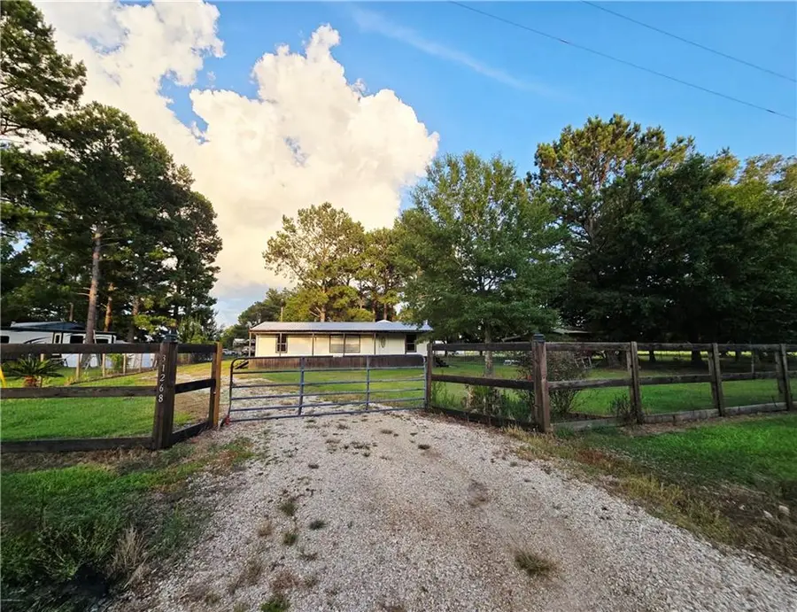 31268 Crain Road, Albany, LA 70711 - Image #2