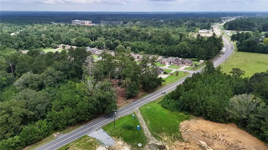 27037 Walker South Road, Walker, LA 70785 - Image #3