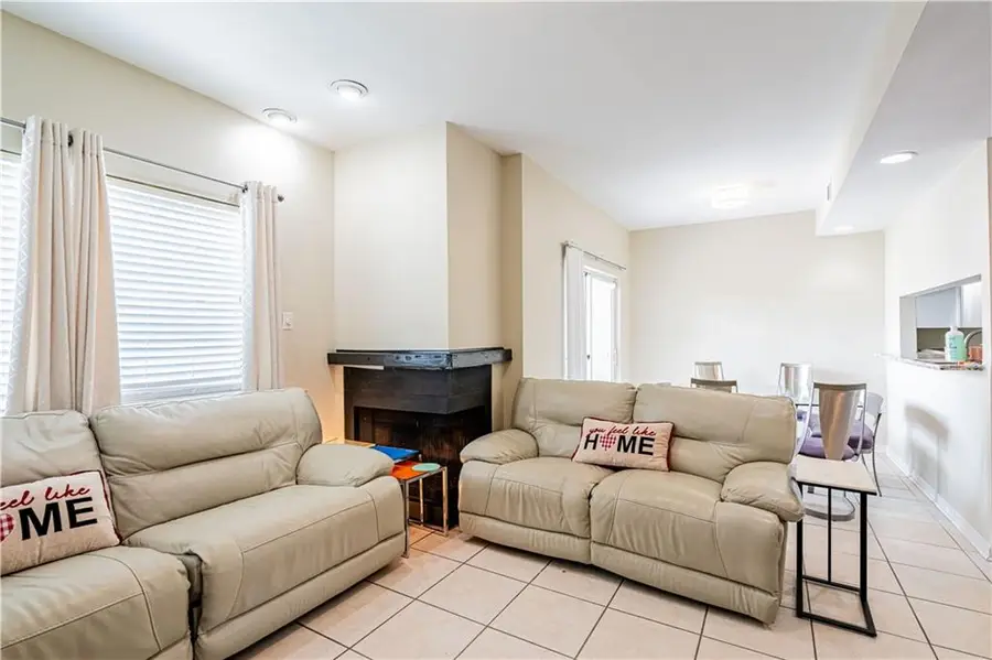 89 Lake Lynn Drive #89, Harvey, LA 70058 - Image #2